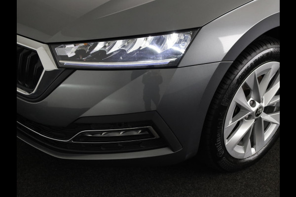 Škoda Octavia Combi 1.4 TSI iV PHEV Business Edition 204 pk Automaat (DSG) | Verlengde garantie | Navigatie | Parkeersensoren | Adaptieve cruise control | Stoelverwarming |
