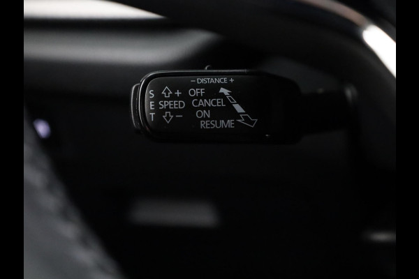 Škoda Octavia Combi 1.4 TSI iV PHEV Business Edition 204 pk Automaat (DSG) | Verlengde garantie | Navigatie | Parkeersensoren | Adaptieve cruise control | Stoelverwarming |