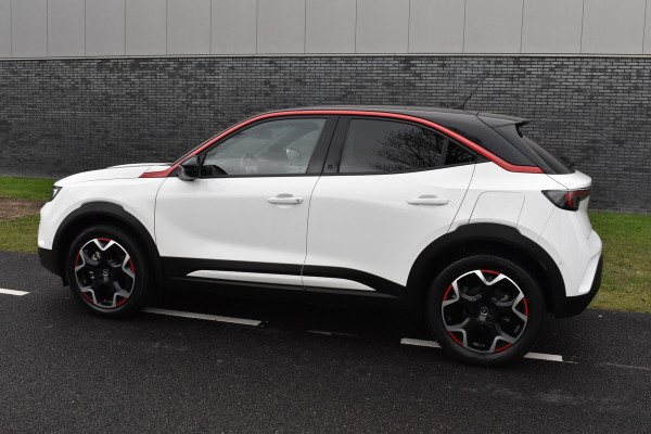 Opel Mokka-e GS Line 50-kWh 11kw bl. Leer 1e eigenaar Nederlandse auto 2-Tone Keyless