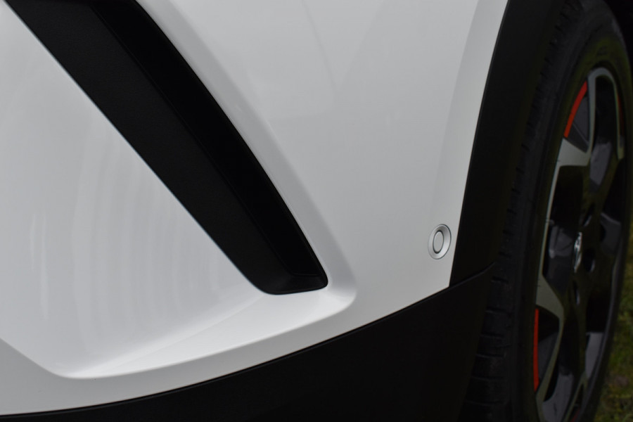 Opel Mokka-e GS Line 50-kWh 11kw bl. Leer 1e eigenaar Nederlandse auto 2-Tone Keyless