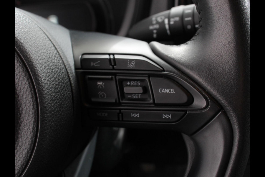 Toyota Aygo X 1.0 VVT-i S-CVT Automaat Trend | Navigatie | Apple Carplay/Android Auto | Climate Control | Cruise Control Adaptive | 17"Lichtmetalen velgen | Camera