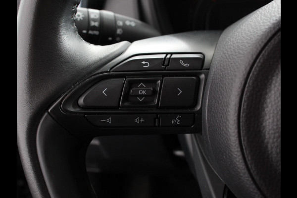 Toyota Aygo X 1.0 VVT-i S-CVT Automaat Trend | Navigatie | Apple Carplay/Android Auto | Climate Control | Cruise Control Adaptive | 17"Lichtmetalen velgen | Camera