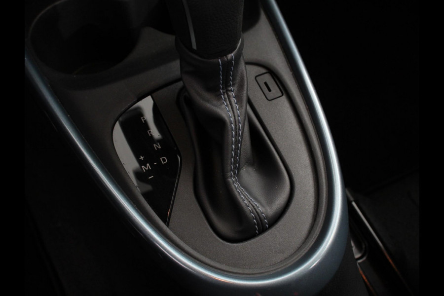 Toyota Aygo X 1.0 VVT-i S-CVT Automaat Trend | Navigatie | Apple Carplay/Android Auto | Climate Control | Cruise Control Adaptive | 17"Lichtmetalen velgen | Camera