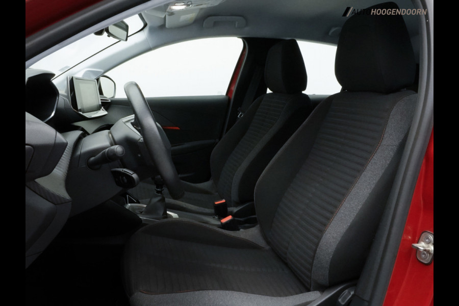 Peugeot 208 1.2 PureTech Active Pack Sport 100pk (APPLE CARPLAY,PARKEERSENSOREN,LM-VELGEN,LED,SPORTSTOELEN,CLIMATE,NIEUWE APK)