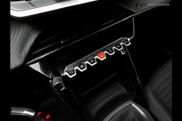 Peugeot 208 1.2 PureTech Active Pack Sport 100pk (APPLE CARPLAY,PARKEERSENSOREN,LM-VELGEN,LED,SPORTSTOELEN,CLIMATE,NIEUWE APK)