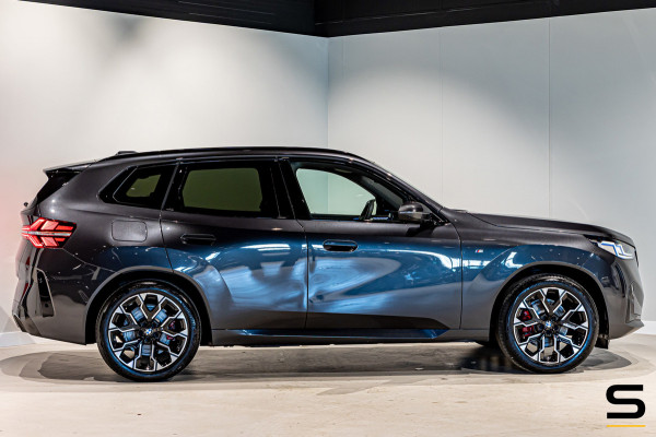 BMW X3 30e xDrive|M-sport|Fiscaal aantrekkelijk|Pano|FullOpt