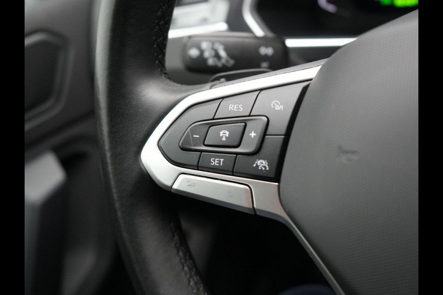 Volkswagen Tiguan 1.4 TSI Elegance Plug In Hybrid 245pk Dealer O.H PHEV | Trekhaak af Fabriek | Adaptive Cruise | Alcantara Sportstoelen Massage &  Verwarmd | Virtual | Keyless | Apple Carplay | BLIS |