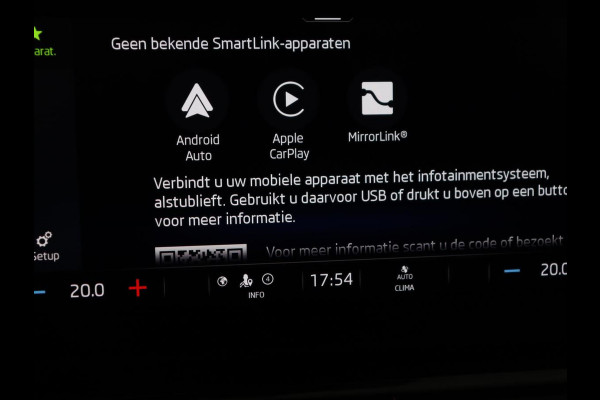 Škoda Octavia 1.0 e-TSI Sport | Trekhaak | Camera | Side Assist | Carplay | Sfeerverlichting | Navigatie | Sportstoelen | Full LED | 17'' | Digital Cockpit | Climate control | Bluetooth | Cruise control