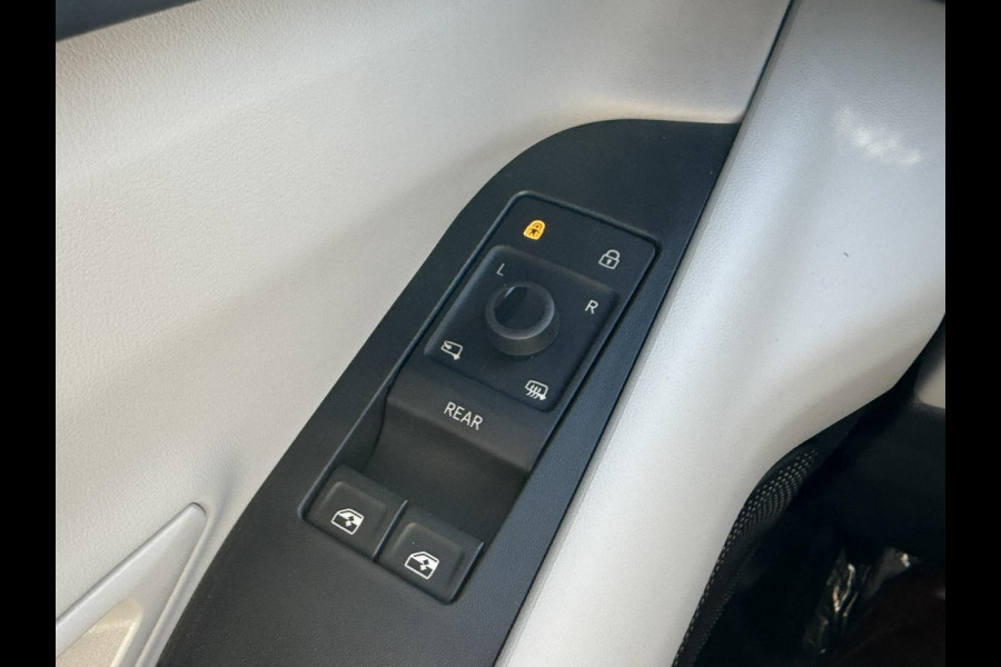 Ford Capri Premium Extended Range RWD 77 kWh | 285pk Ford Voorraad | Elektrische Wegklapbare Trekhaak | Driver Assistance Pack | Frozen White