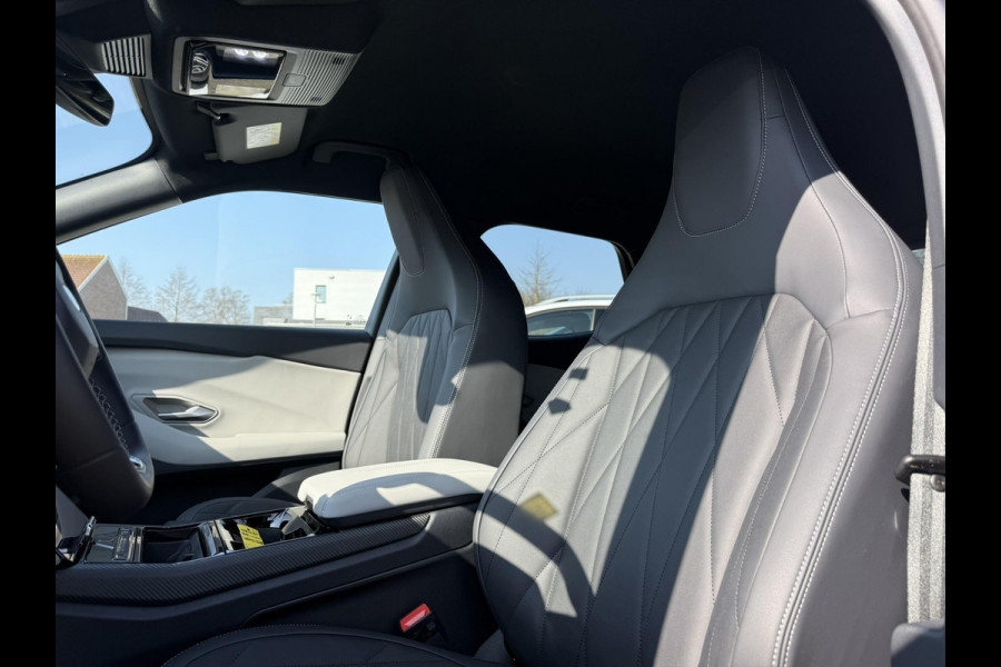 Ford Capri Premium Extended Range RWD 77 kWh | 285pk Ford Voorraad | Elektrische Wegklapbare Trekhaak | Driver Assistance Pack | Frozen White