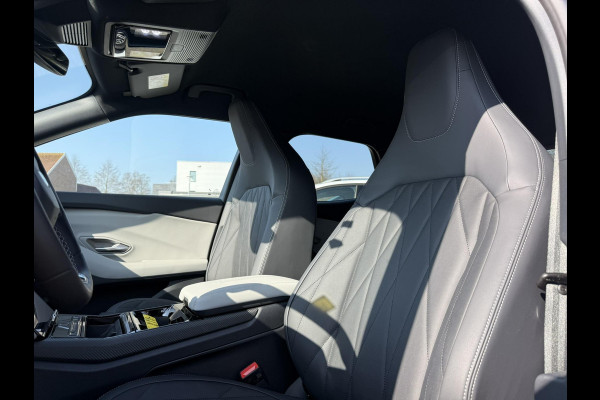 Ford Capri Premium Extended Range RWD 77 kWh | 285pk Ford Voorraad | Elektrische Wegklapbare Trekhaak | Driver Assistance Pack | Frozen White