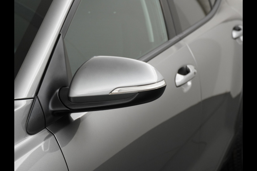 Kia Stonic 1.0 T-GDi MHEV DynamicPlusLine - Apple/Android Carplay - Navigatie - Cruise Control - Stoel/Stuurverwarming - Lichtmetalen Velgen - Fabrieksgarantie Tot 2032