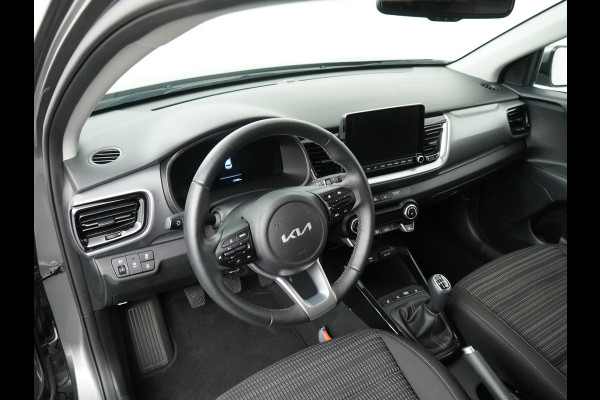 Kia Stonic 1.0 T-GDi MHEV DynamicPlusLine - Apple/Android Carplay - Navigatie - Cruise Control - Stoel/Stuurverwarming - Lichtmetalen Velgen - Fabrieksgarantie Tot 2032