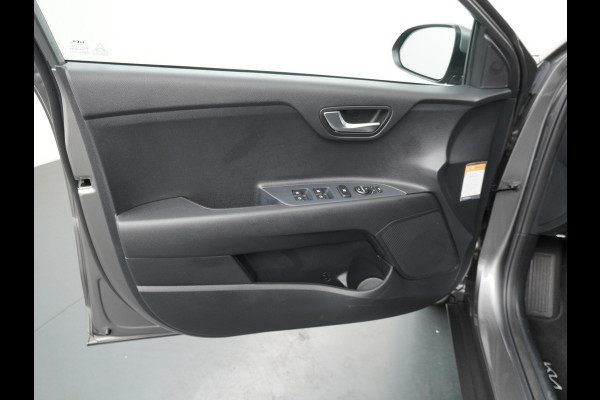 Kia Stonic 1.0 T-GDi MHEV DynamicPlusLine - Apple/Android Carplay - Navigatie - Cruise Control - Stoel/Stuurverwarming - Lichtmetalen Velgen - Fabrieksgarantie Tot 2032