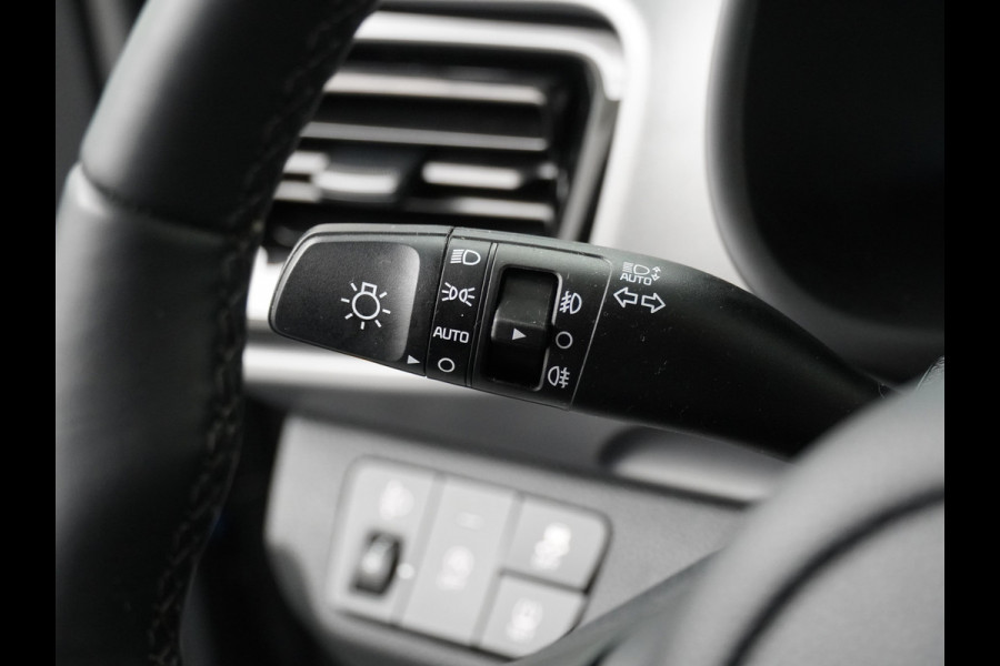 Kia Stonic 1.0 T-GDi MHEV DynamicPlusLine - Apple/Android Carplay - Navigatie - Cruise Control - Stoel/Stuurverwarming - Lichtmetalen Velgen - Fabrieksgarantie Tot 2032