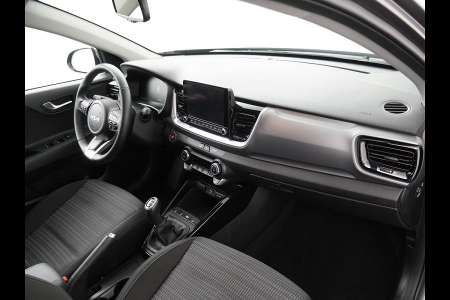 Kia Stonic 1.0 T-GDi MHEV DynamicPlusLine - Apple/Android Carplay - Navigatie - Cruise Control - Stoel/Stuurverwarming - Lichtmetalen Velgen - Fabrieksgarantie Tot 2032