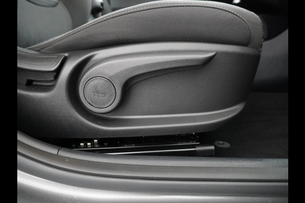 Kia Stonic 1.0 T-GDi MHEV DynamicPlusLine - Apple/Android Carplay - Navigatie - Cruise Control - Stoel/Stuurverwarming - Lichtmetalen Velgen - Fabrieksgarantie Tot 2032