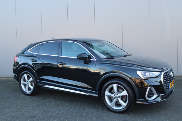 Audi Q3 Sportback 45 TFSI e PHEV Automaat S-Line/Navigatie/Elektr.-trekhaak/Stoelverwarming/19-Inch/Keyfree