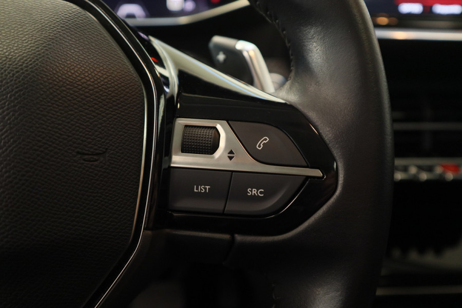 Peugeot 208 1.2 PureTech Allure Panoramadak Navigatie Full-led