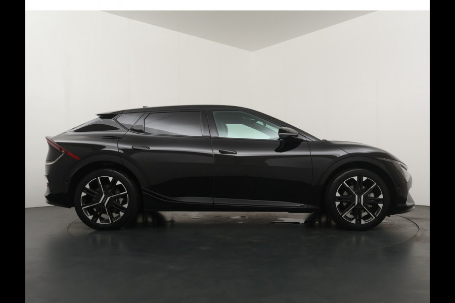 Kia Ev6 GT-Line 84 kWh - Navigatie - LED Koplampen - Stoelverkoeling - Climate Control - Adaptief Cruise Control - Lichtmetalen Velgen - Fabrieksgarantie Tot 2031