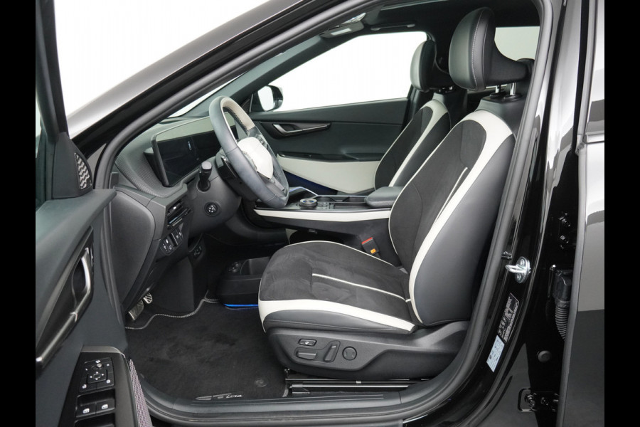 Kia Ev6 GT-Line 84 kWh - Navigatie - LED Koplampen - Stoelverkoeling - Climate Control - Adaptief Cruise Control - Lichtmetalen Velgen - Fabrieksgarantie Tot 2031