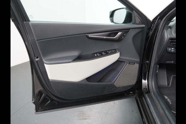 Kia Ev6 GT-Line 84 kWh - Navigatie - LED Koplampen - Stoelverkoeling - Climate Control - Adaptief Cruise Control - Lichtmetalen Velgen - Fabrieksgarantie Tot 2031