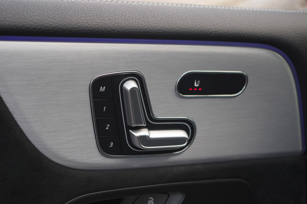 Mercedes-Benz B-Klasse 250 e AMG-Line 218 PK PHEV, Panoramadak, Memory, Sfeeverlichting, Camera, cArplay