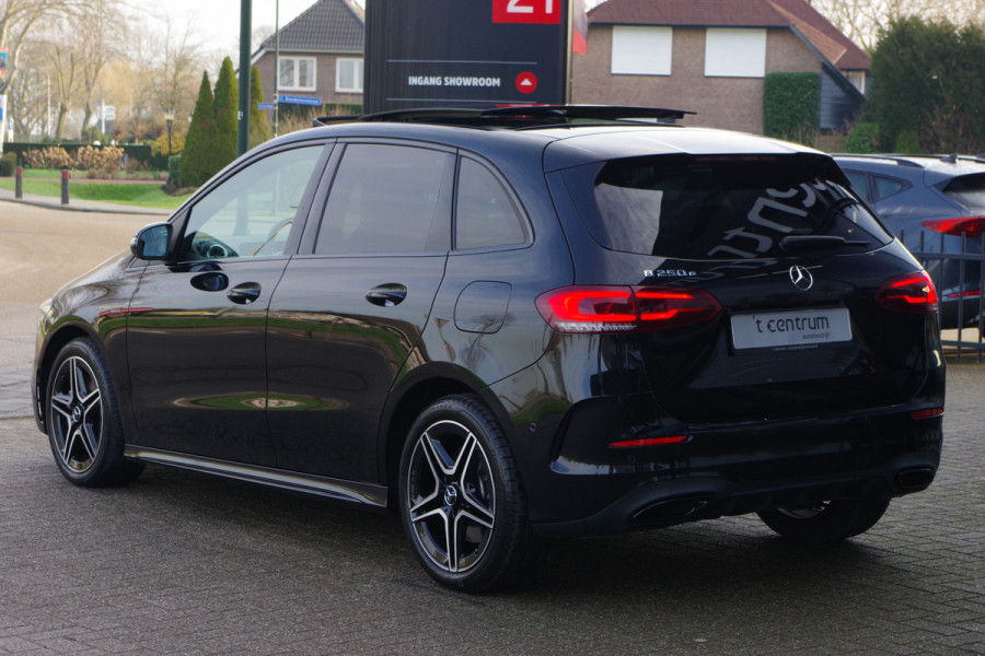 Mercedes-Benz B-Klasse 250 e AMG-Line 218 PK PHEV, Panoramadak, Memory, Sfeeverlichting, Camera, cArplay