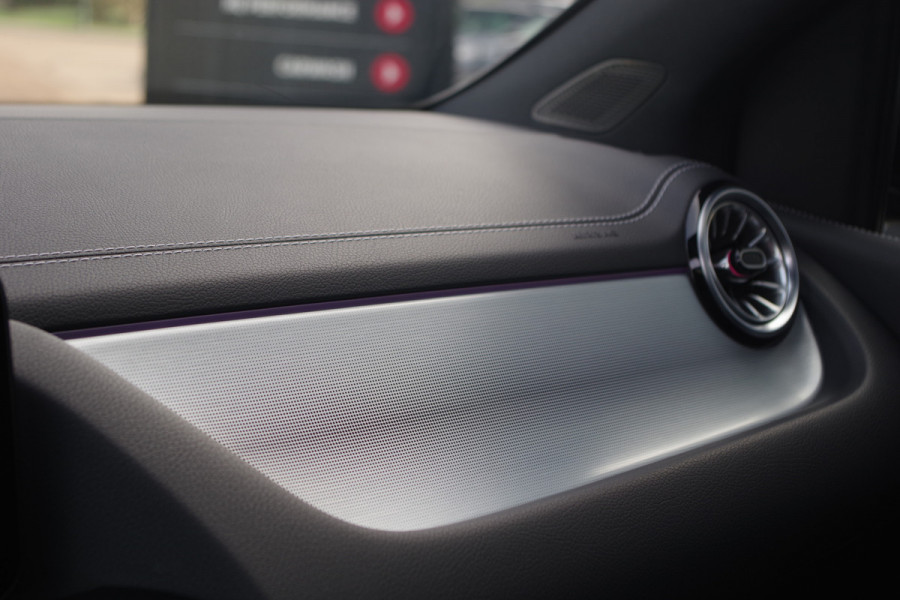 Mercedes-Benz B-Klasse 250 e AMG-Line 218 PK PHEV, Panoramadak, Memory, Sfeeverlichting, Camera, cArplay