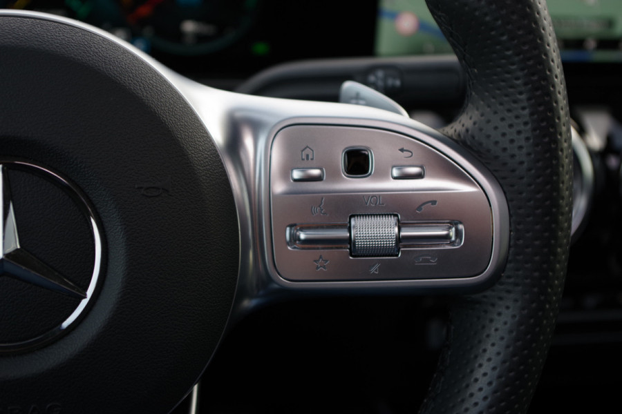 Mercedes-Benz B-Klasse 250 e AMG-Line 218 PK PHEV, Panoramadak, Memory, Sfeeverlichting, Camera, cArplay