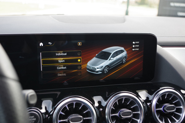 Mercedes-Benz B-Klasse 250 e AMG-Line 218 PK PHEV, Panoramadak, Memory, Sfeeverlichting, Camera, cArplay