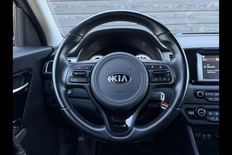 Kia Niro 1.6 GDi Hybrid DynamicLine l NAP l Camera l Trekhaak l Apple Carplay