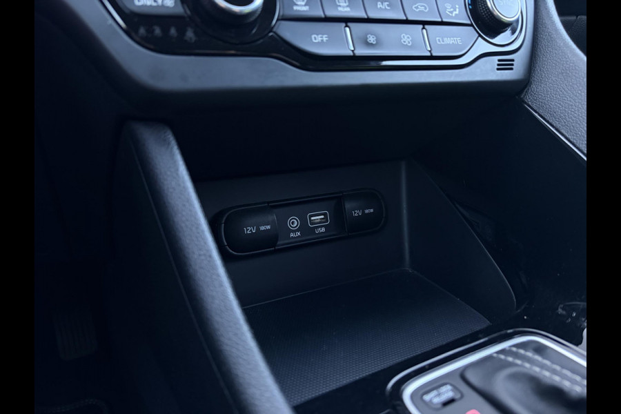 Kia Niro 1.6 GDi Hybrid DynamicLine l NAP l Camera l Trekhaak l Apple Carplay