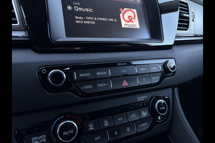 Kia Niro 1.6 GDi Hybrid DynamicLine l NAP l Camera l Trekhaak l Apple Carplay