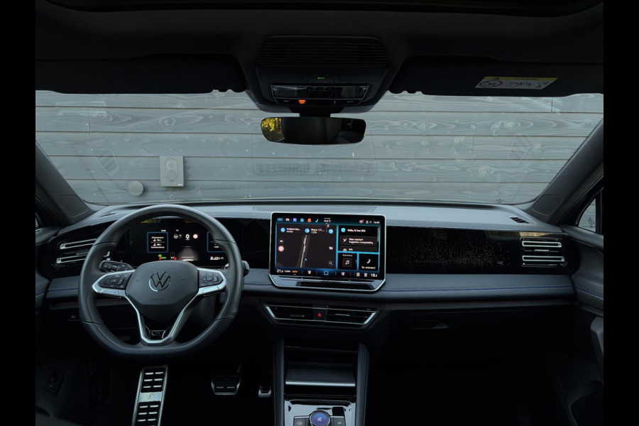 Volkswagen Tiguan 1.5 eTSI R-Line Business l Pano l Memory l Massage l 360 camera