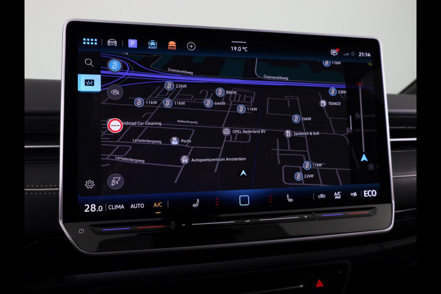 Volkswagen ID.7 Tourer Pro Limited Edition 77 kWh accu 286 PK | Velgen 19" | Trekhaak| Stoel & Stuurverwarming |