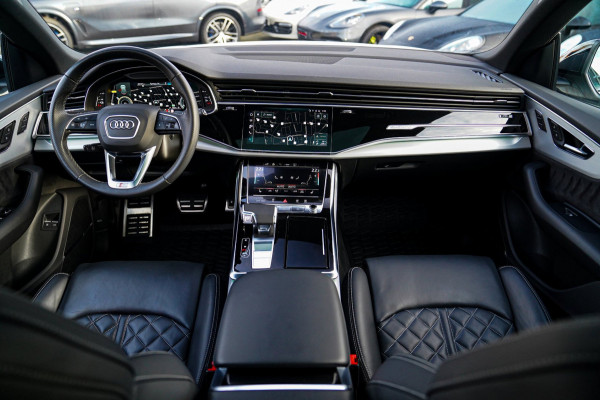 Audi Q8 55 TFSI e Quattro Pro Line S | Bang&Olufsen | BTW | Panorama | RS-zetels | Adaptieve Cruise | Elek Trekhaak | Memory | 360