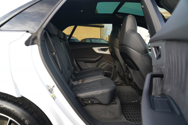 Audi Q8 55 TFSI e Quattro Pro Line S | Bang&Olufsen | BTW | Panorama | RS-zetels | Adaptieve Cruise | Elek Trekhaak | Memory | 360