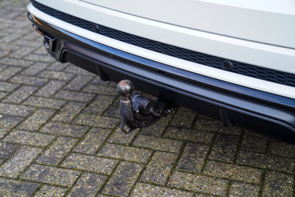 Audi Q8 55 TFSI e Quattro Pro Line S | Bang&Olufsen | BTW | Panorama | RS-zetels | Adaptieve Cruise | Elek Trekhaak | Memory | 360