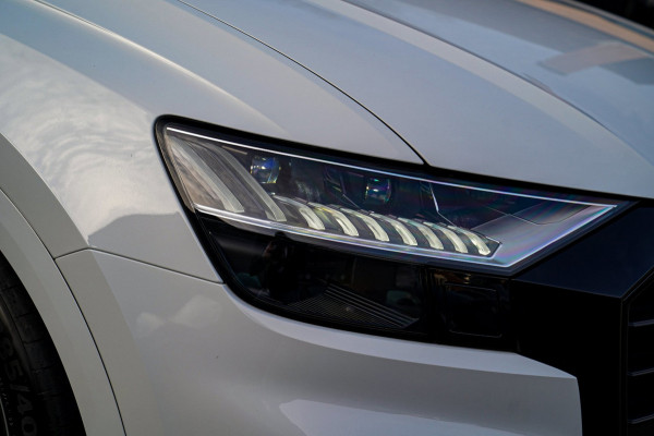 Audi Q8 55 TFSI e Quattro Pro Line S | Bang&Olufsen | BTW | Panorama | RS-zetels | Adaptieve Cruise | Elek Trekhaak | Memory | 360