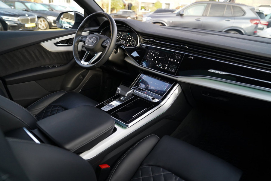 Audi Q8 55 TFSI e Quattro Pro Line S | Bang&Olufsen | BTW | Panorama | RS-zetels | Adaptieve Cruise | Elek Trekhaak | Memory | 360