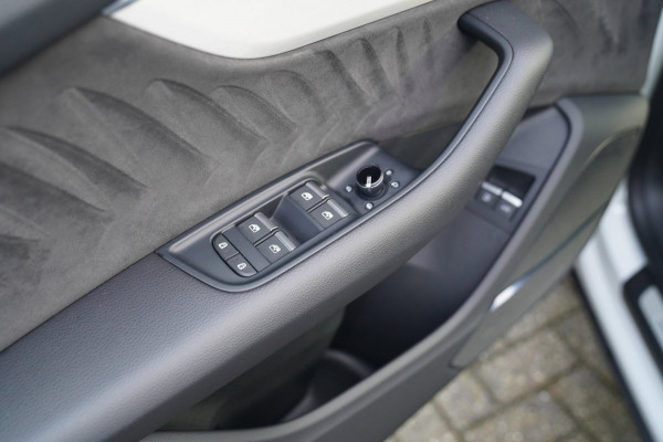 Audi Q8 55 TFSI e Quattro Pro Line S | Bang&Olufsen | BTW | Panorama | RS-zetels | Adaptieve Cruise | Elek Trekhaak | Memory | 360