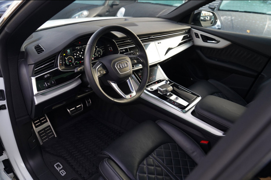 Audi Q8 55 TFSI e Quattro Pro Line S | Bang&Olufsen | BTW | Panorama | RS-zetels | Adaptieve Cruise | Elek Trekhaak | Memory | 360