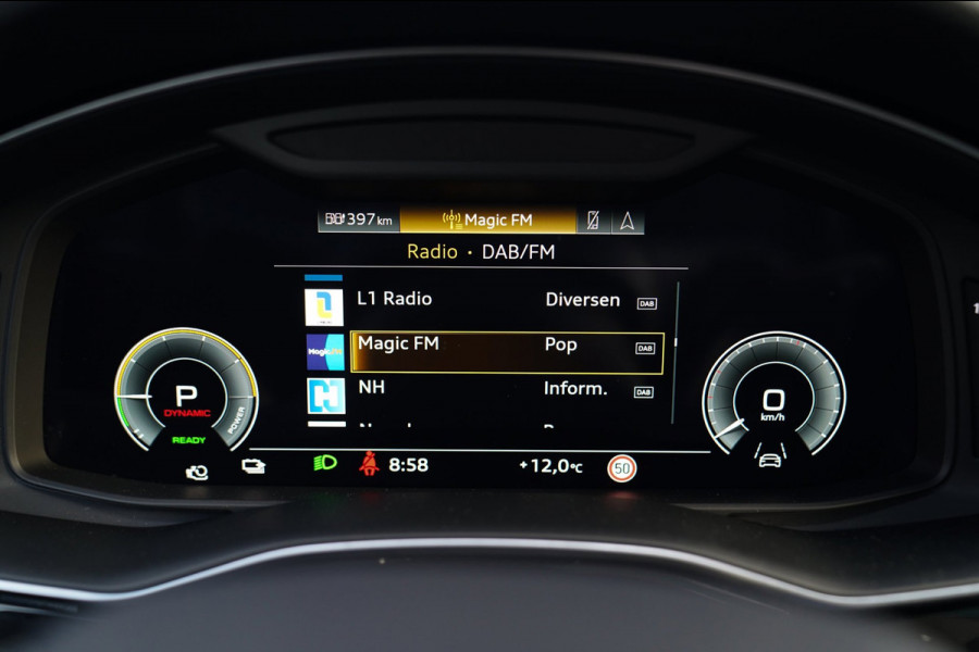 Audi Q8 55 TFSI e Quattro Pro Line S | Bang&Olufsen | BTW | Panorama | RS-zetels | Adaptieve Cruise | Elek Trekhaak | Memory | 360