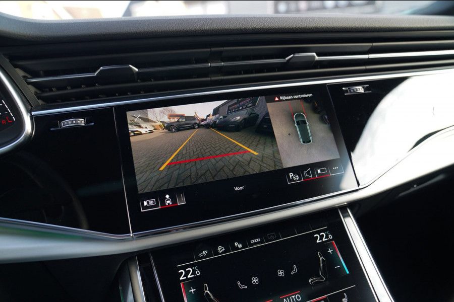 Audi Q8 55 TFSI e Quattro Pro Line S | Bang&Olufsen | BTW | Panorama | RS-zetels | Adaptieve Cruise | Elek Trekhaak | Memory | 360