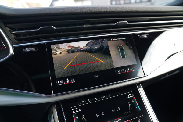 Audi Q8 55 TFSI e Quattro Pro Line S | Bang&Olufsen | BTW | Panorama | RS-zetels | Adaptieve Cruise | Elek Trekhaak | Memory | 360