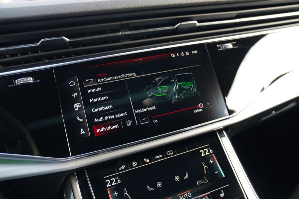Audi Q8 55 TFSI e Quattro Pro Line S | Bang&Olufsen | BTW | Panorama | RS-zetels | Adaptieve Cruise | Elek Trekhaak | Memory | 360