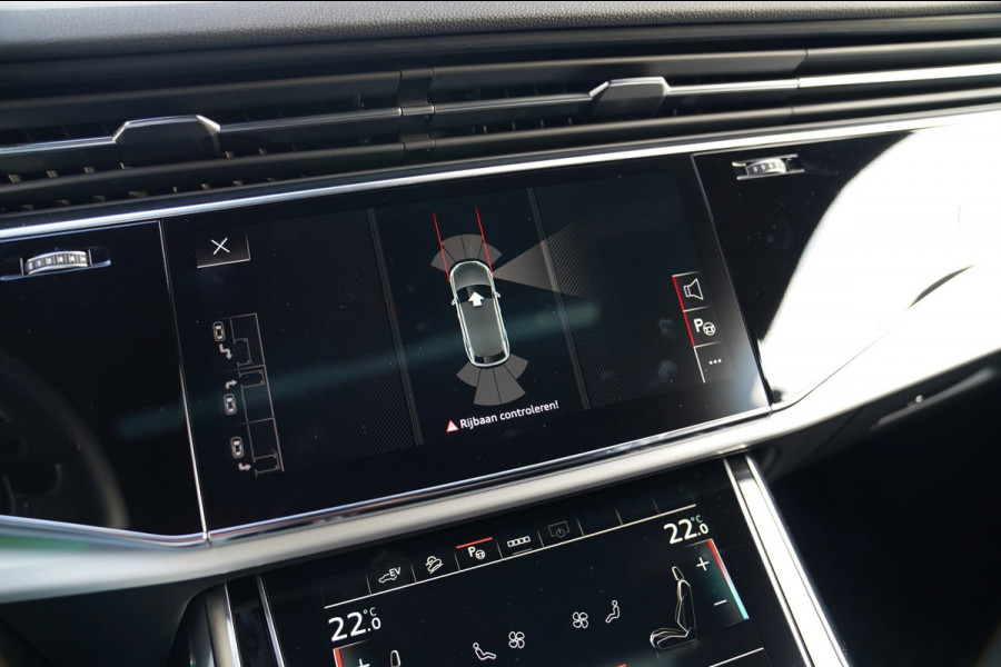 Audi Q8 55 TFSI e Quattro Pro Line S | Bang&Olufsen | BTW | Panorama | RS-zetels | Adaptieve Cruise | Elek Trekhaak | Memory | 360