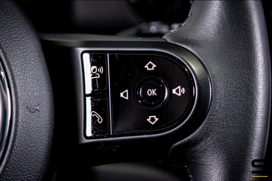 MINI Countryman 1.5 Cooper S E ALL4|Pano|E-stoel|HUD|H&K
