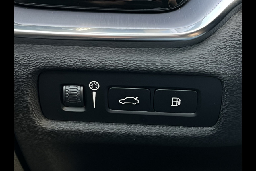 Volvo V60 2.0 T6 Recharge AWD Inscription Expression | Trekhaak | Pilot Assist | Pano | Harman Kardon